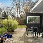 Vakantiehuis 3 Bedroom Gorgeous In *